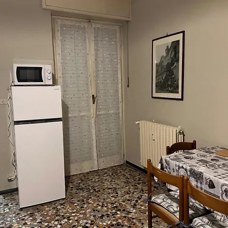 Gramsci Apartment! *