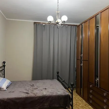 Gramsci Apartment!